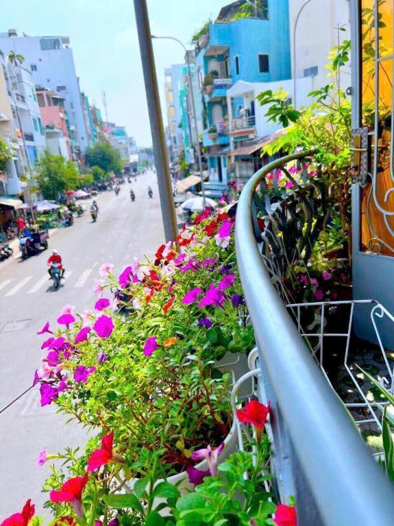 Hotel Son Tung - De Tham Street