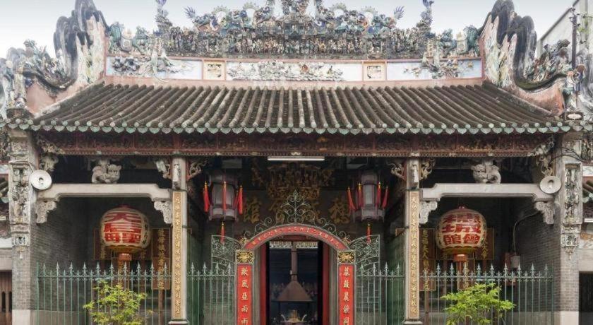 Hotel Son Tung - De Tham Street *